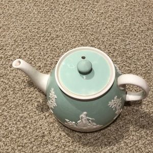 Tea pot